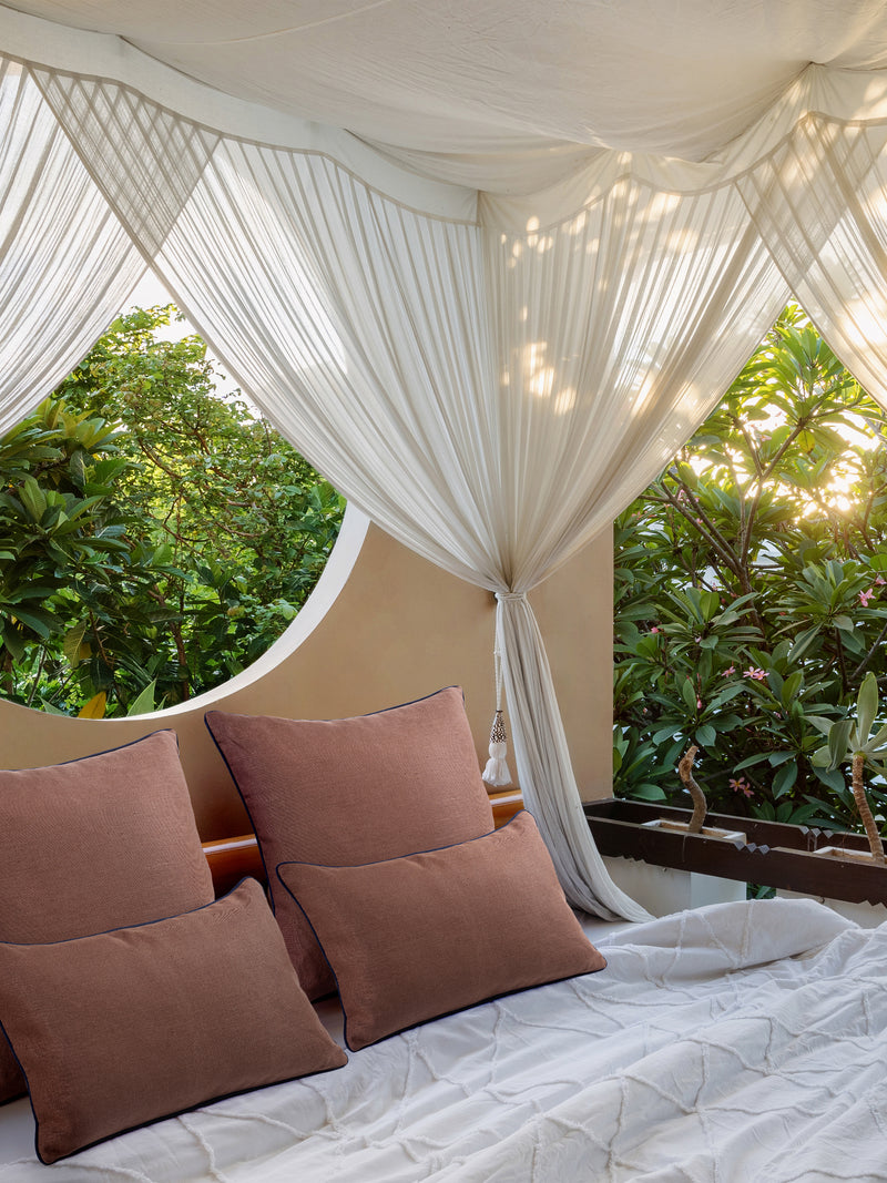 Classica  Piped Heavy Hemp Cushion Cover | Chocolate & Indigo