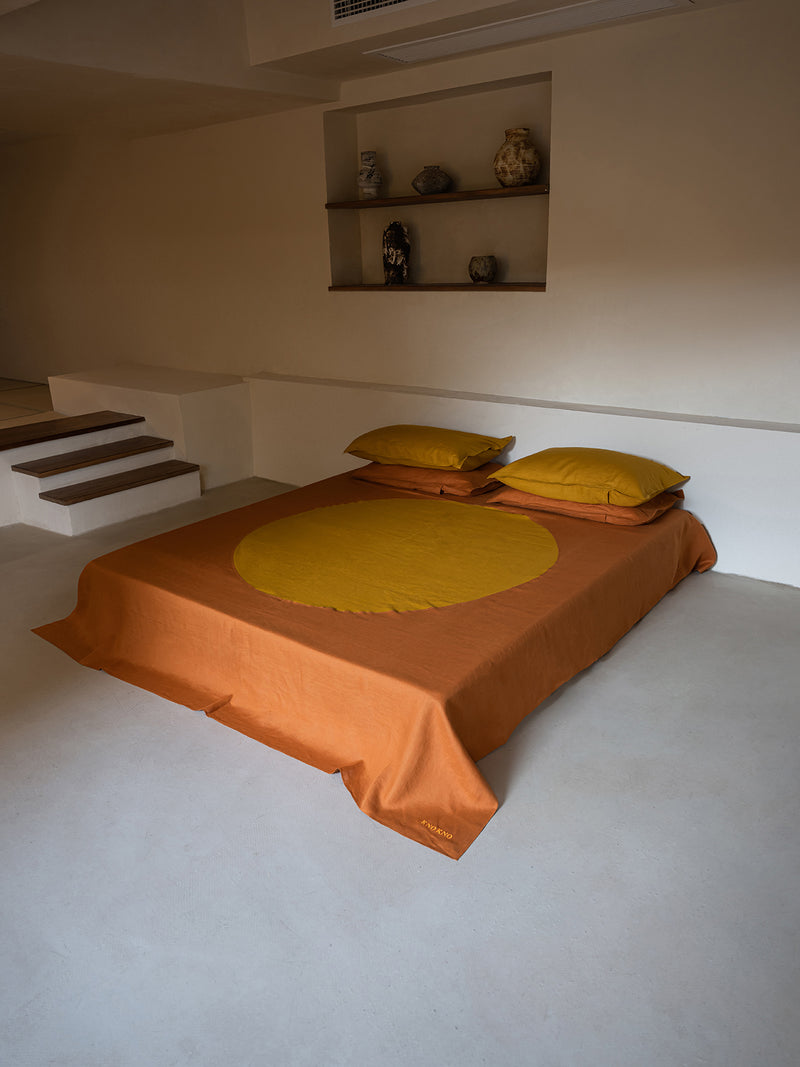 Astra Linen Bed Throw Medium |  Paprika & Curry