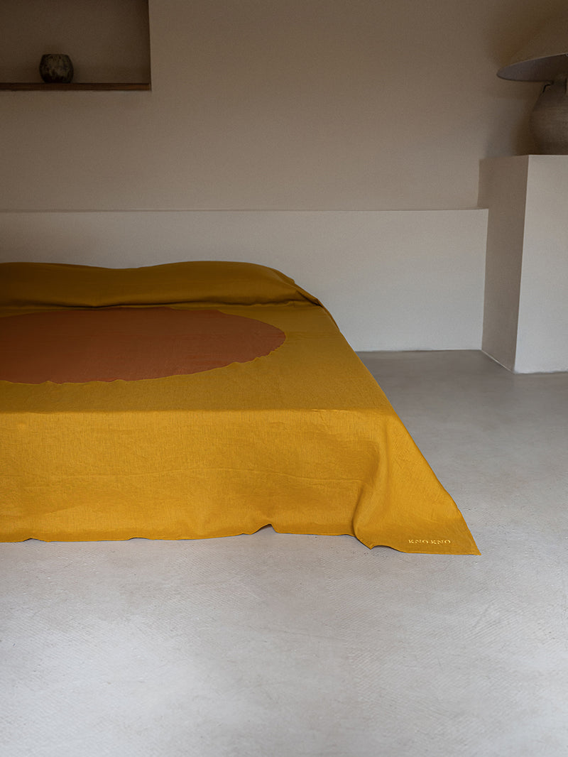 Astra Linen Bed Throw Medium | Curry & Paprika