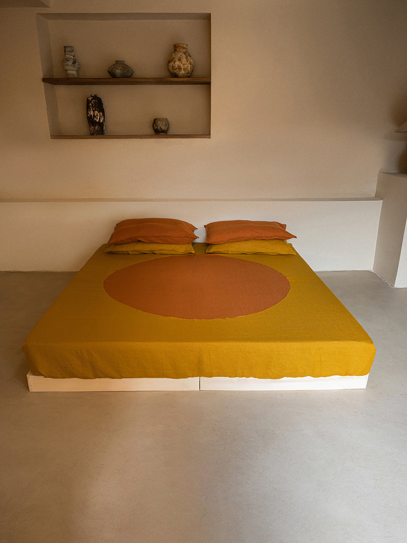 Astra Linen Bed Throw Medium | Curry & Paprika